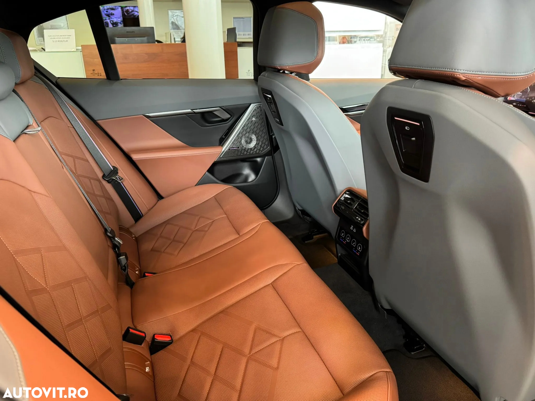 BMW Seria 5 540d xDrive AT MHEV - 16