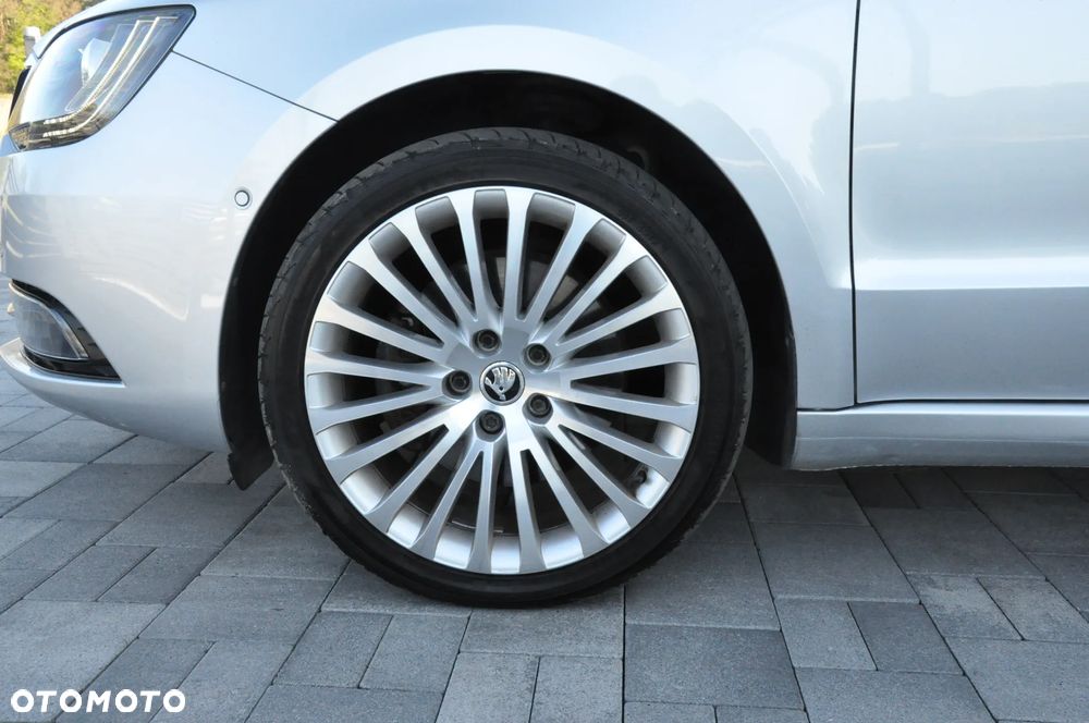 Skoda Superb 1.8 TSI DSG Exclusive - 14