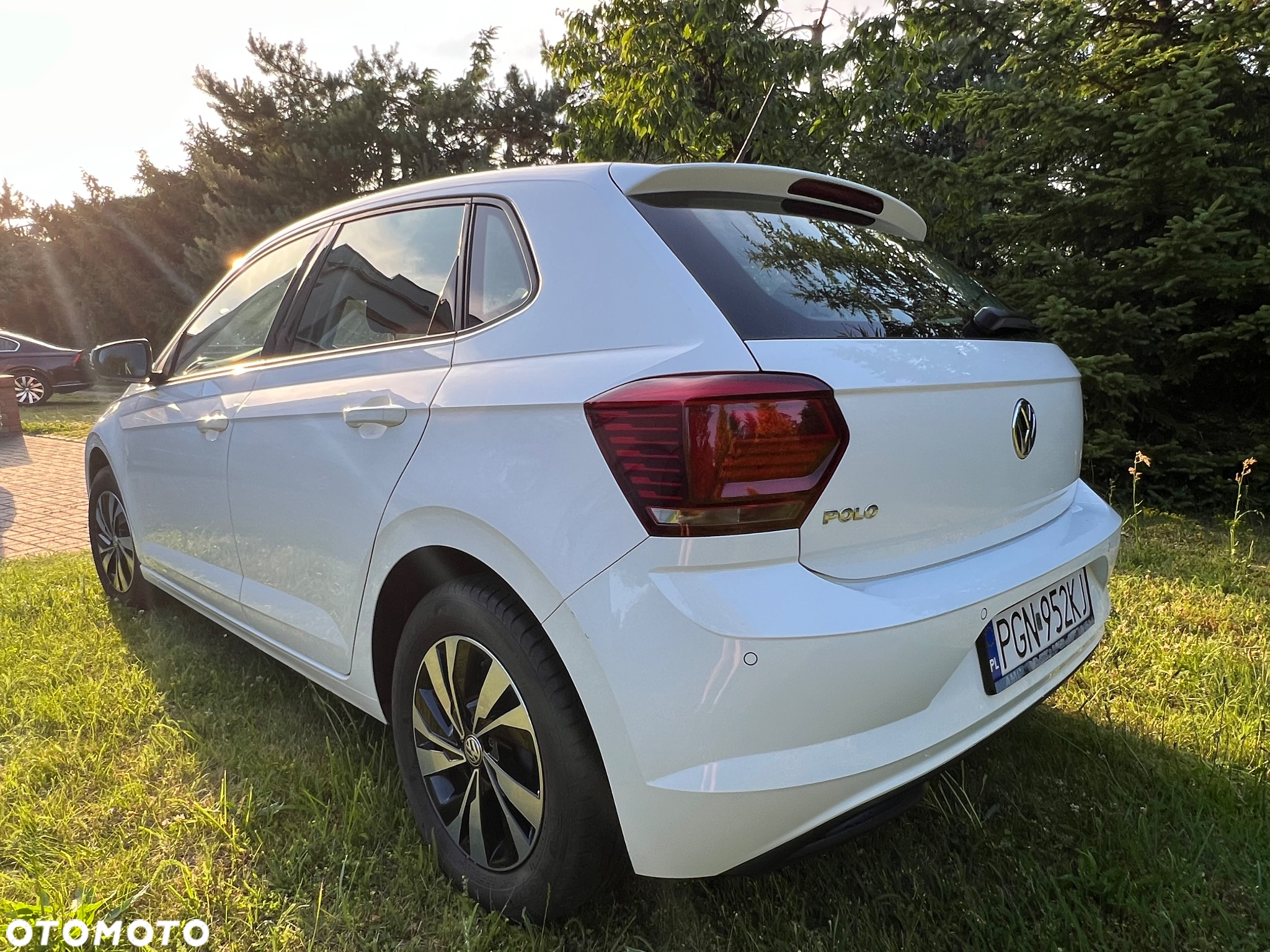 Volkswagen Polo 1.6 TDI SCR Comfortline - 6