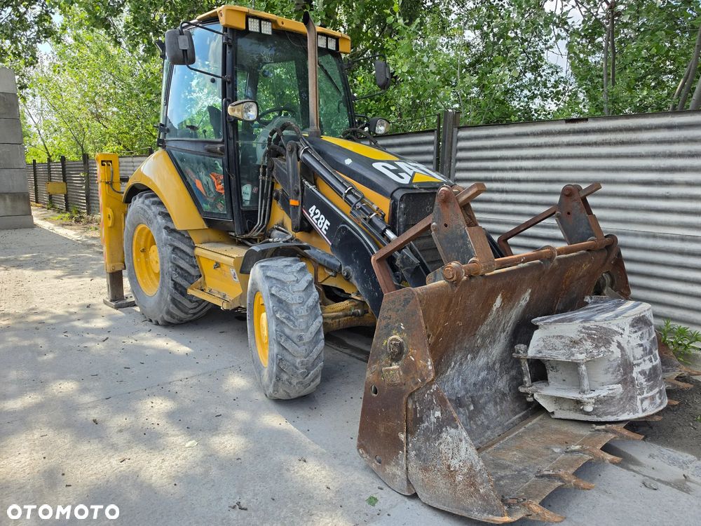 Caterpillar 428E - 1