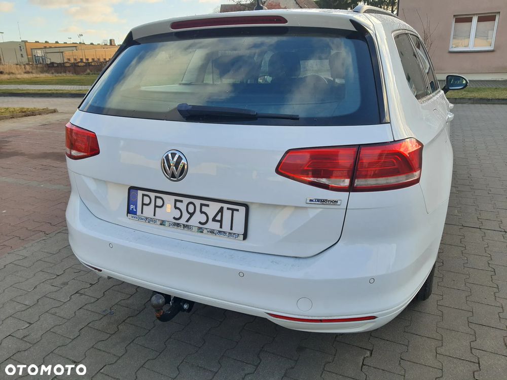 Volkswagen Passat 2.0 TDI SCR DSG Comfortline - 7