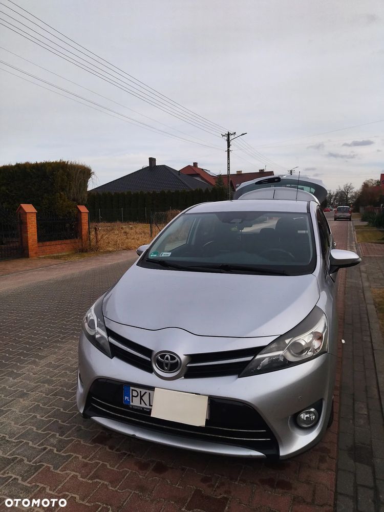Toyota Verso 1.6 D-4D 5-Sitzer Start/Stop Edition S+ - 8