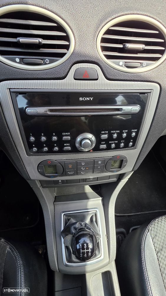 Ford Focus 1.6 TDCi Titanium - 11