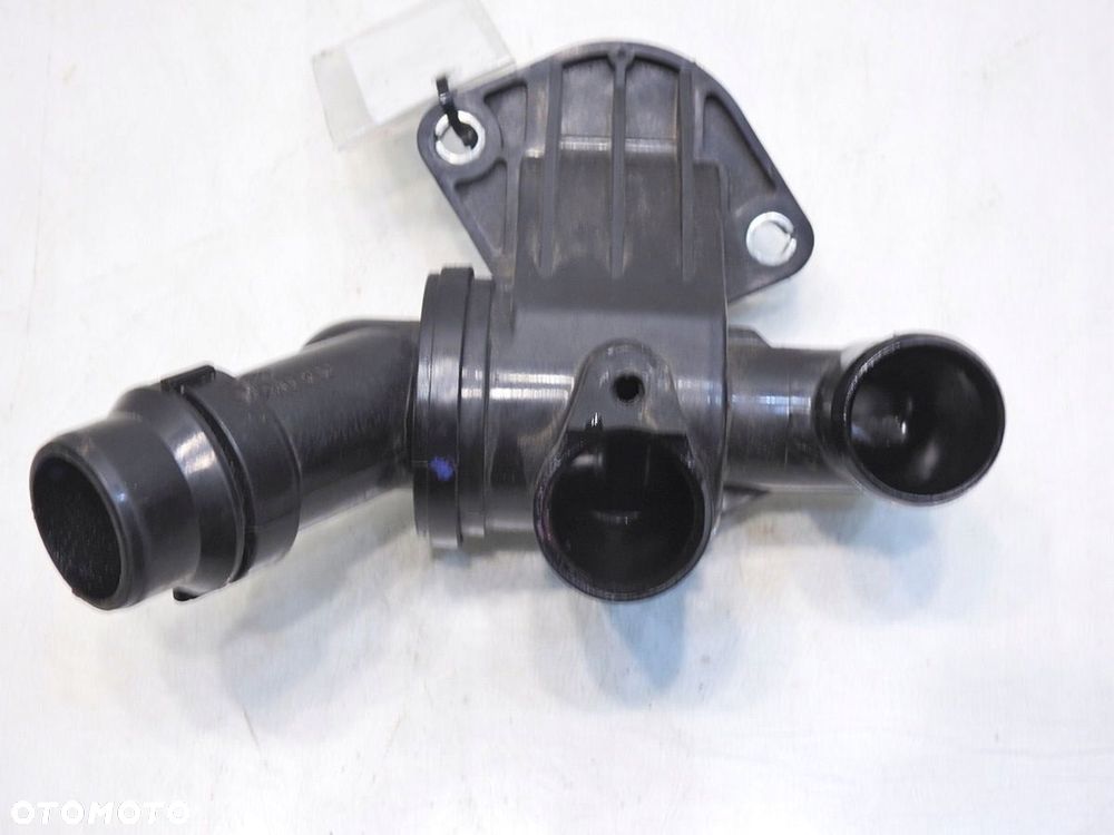 OBUDOWA TERMOSTATU AUDI A4 B7 2.0 TFSI - 3