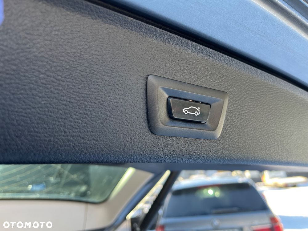 BMW X3 sDrive18d Luxury Line sport - 22