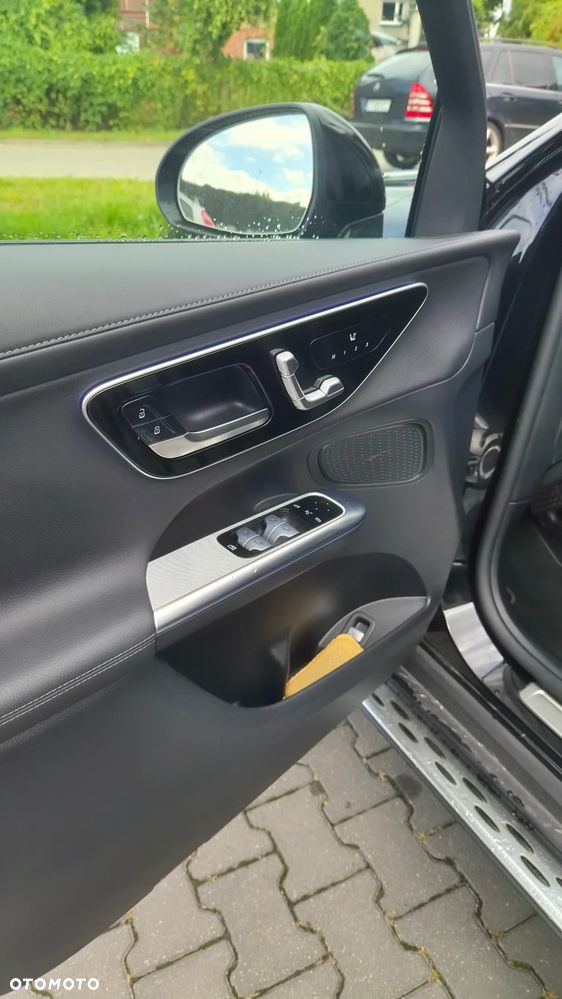 Mercedes-Benz GLC 220 d mHEV 4-Matic AMG Line - 12
