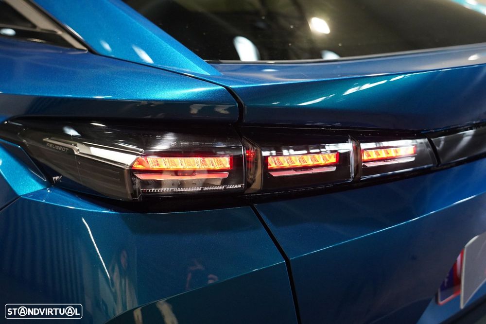 Peugeot 408 1.2 PureTech Allure EAT8 - 37