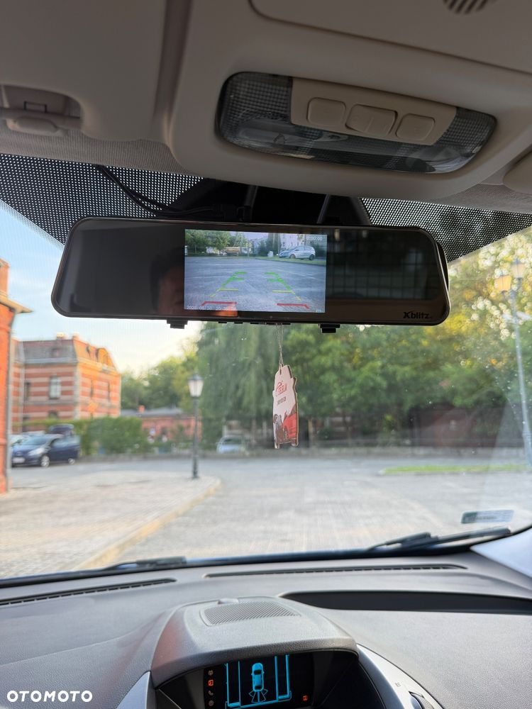 Ford transit courier - 20