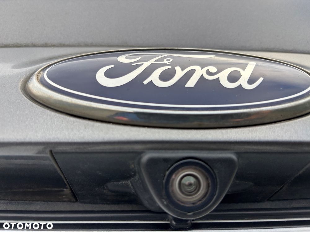 Ford Kuga 2.0 TDCi 4x4 Individual - 23