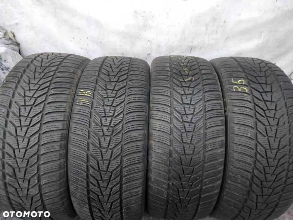 Hankook Winter Icept EVO 3 225/40 R19 93V 2025 7-7.5mm - 1
