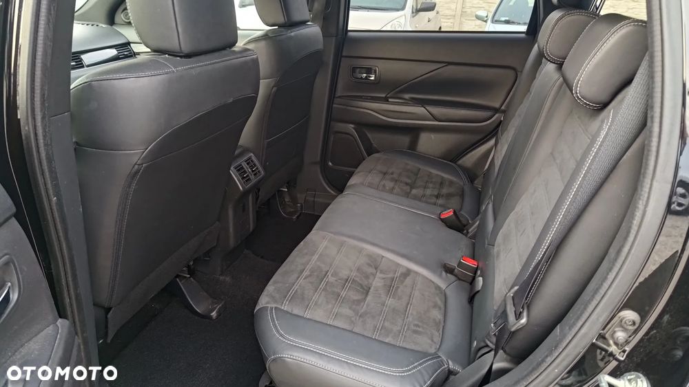 Mitsubishi Outlander 2.0 4WD CVT Active+ - 15