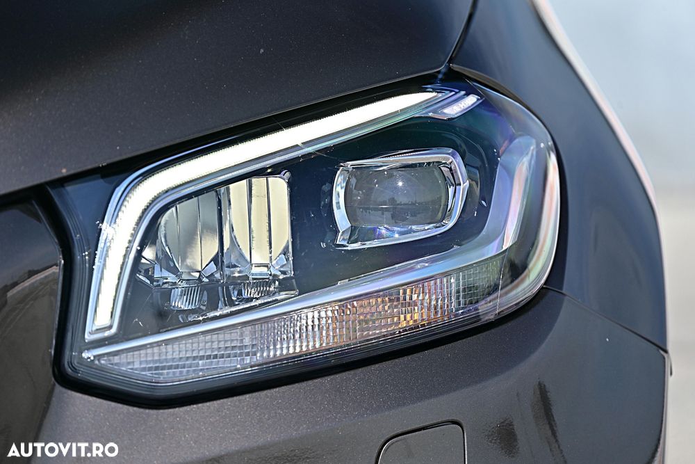 MERCEDES-BENZ X-Class 2019 — imagine 9