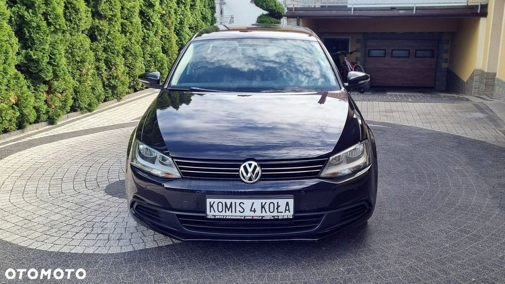 Volkswagen Jetta - 9