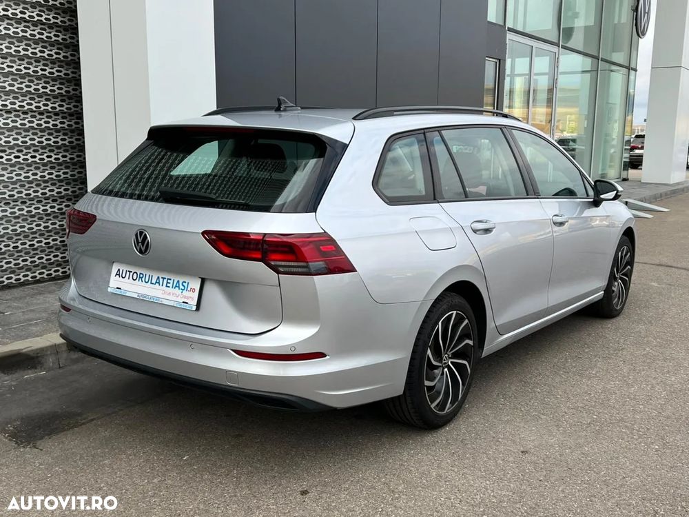 Volkswagen Golf Variant 2.0 TDI DSG Life - 4