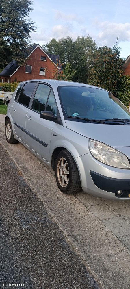 Renault Scenic - 2