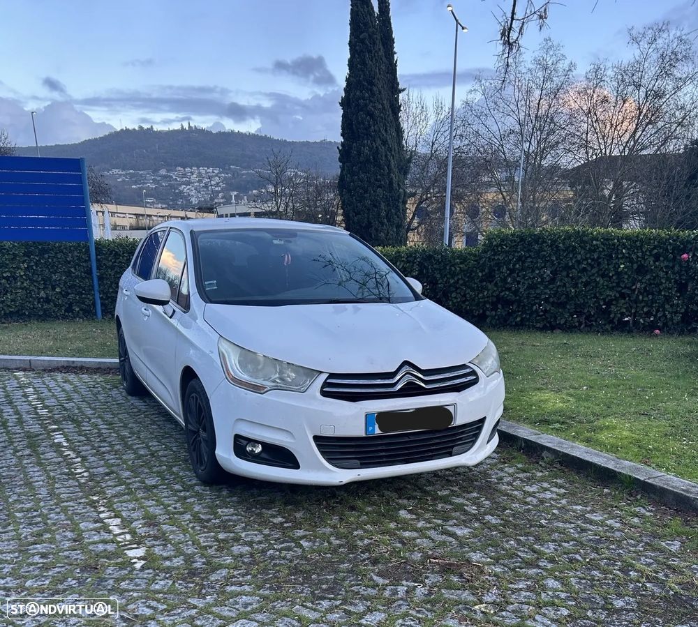 Citroën C4 HDi 90 Attraction - 1