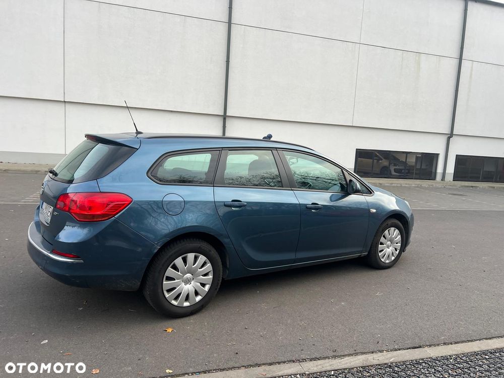 Opel Astra 1.7 CDTI Enjoy S&S - 10