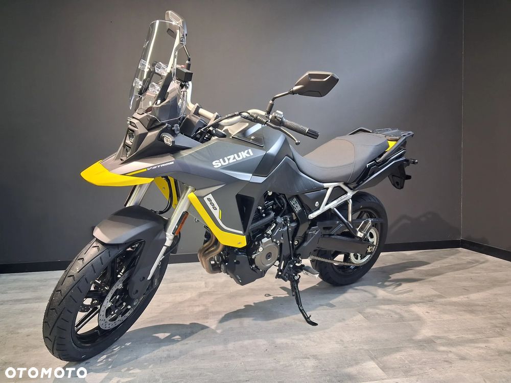 Suzuki V-STROM - 1