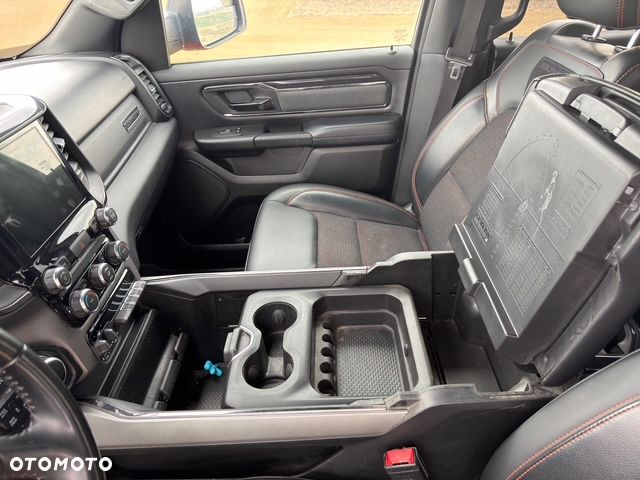 RAM 1500 5.7 Crew Cab Bighorn - 13