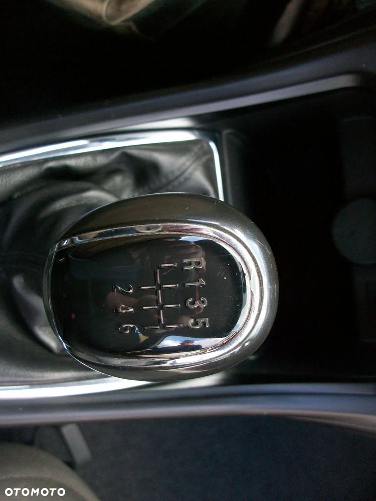 Opel Astra 1.4 Turbo Innovation - 21