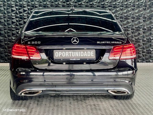Mercedes-Benz E 300 BLUETEC Hybrid Avantgarde 107g - 44