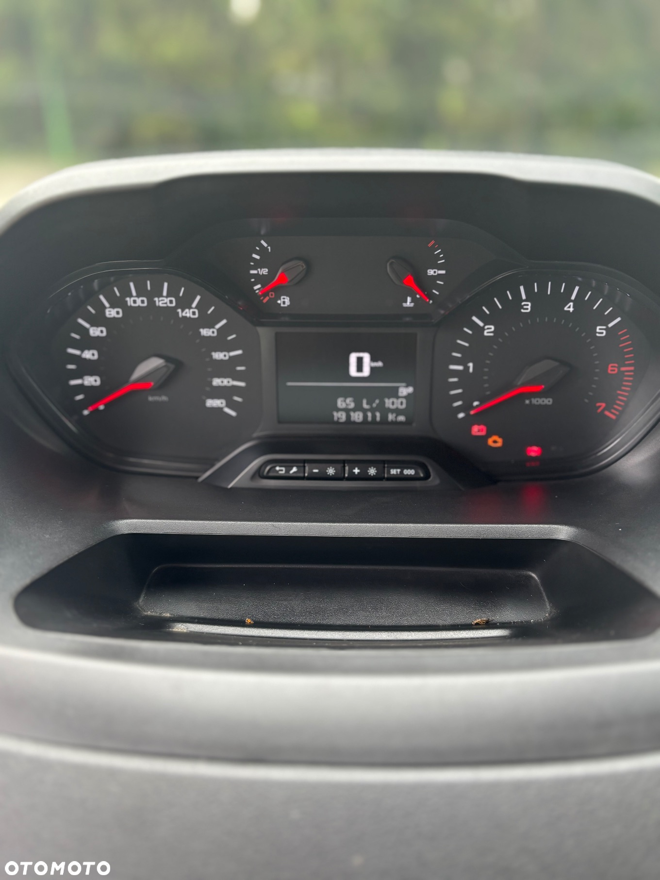 Peugeot Partner - 10