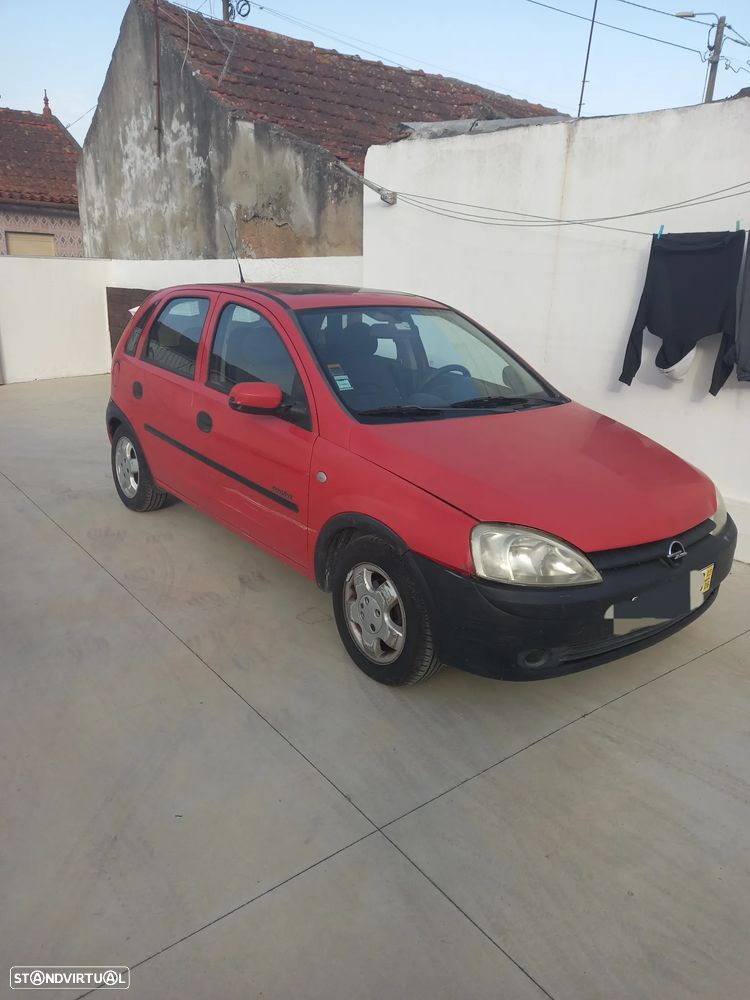 Opel Corsa 1.2 16V Confort - 2