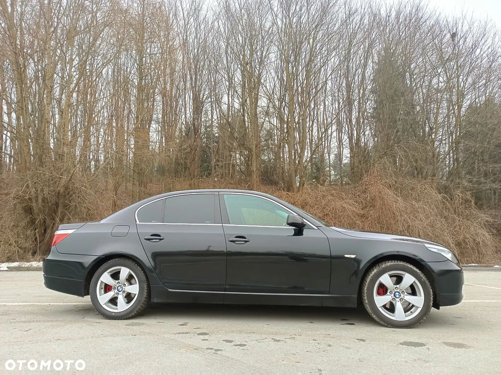 BMW Seria 5 525d - 3