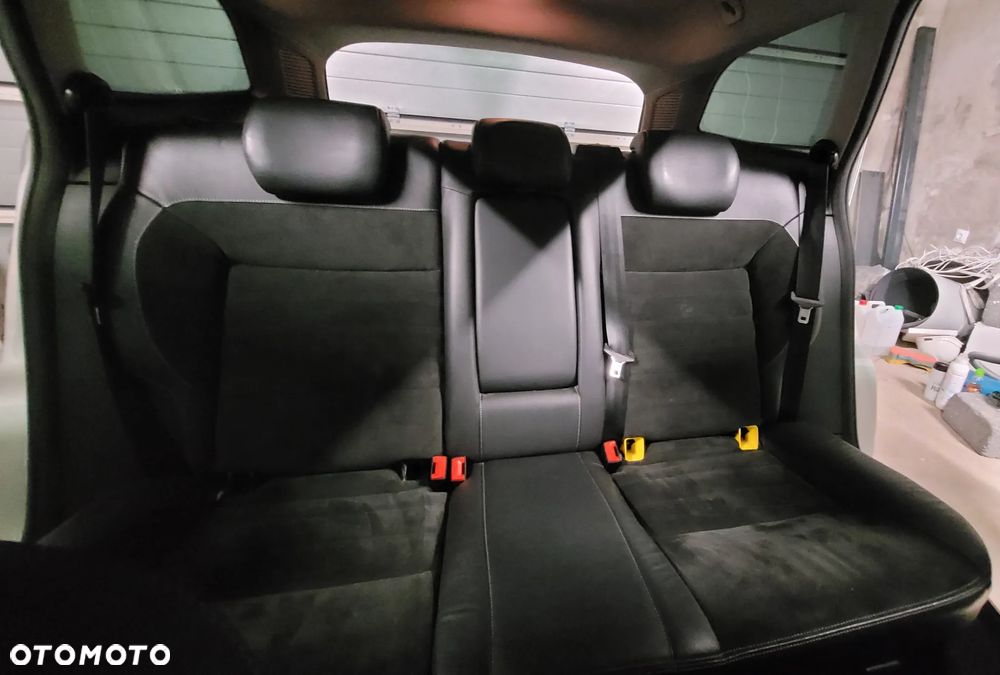 Ford Mondeo 2.0 TDCi Titanium X - 14