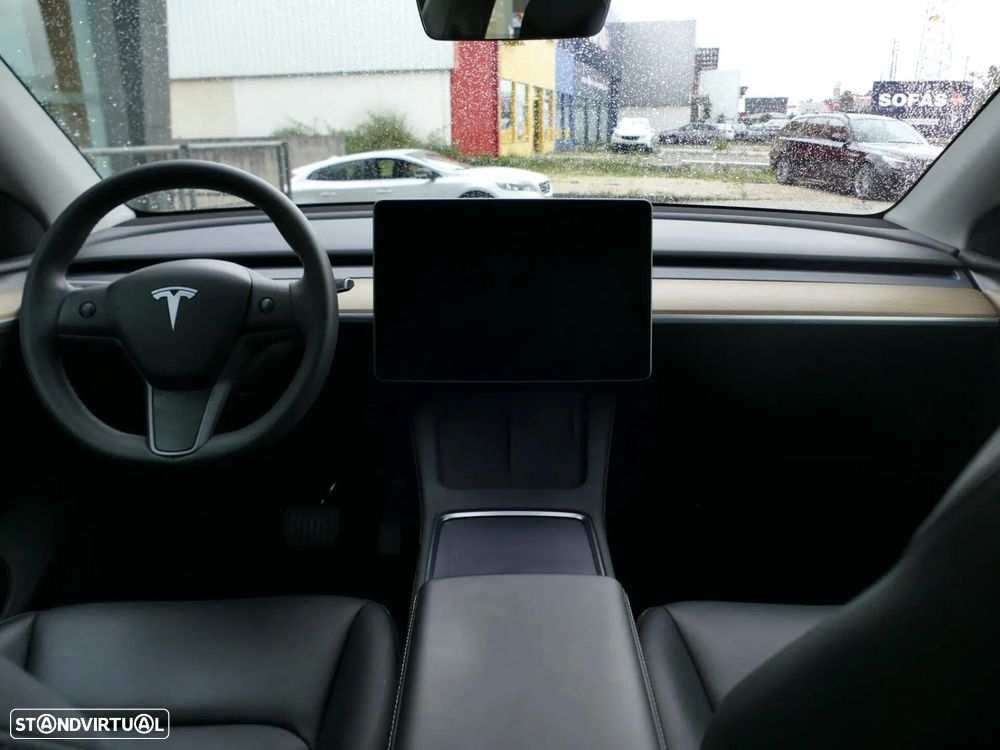 Tesla Model Y Long Range Tração Integral - 38