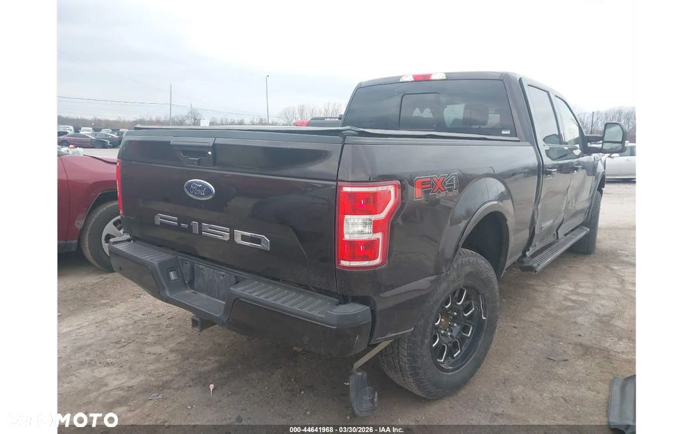 Ford F150 - 4