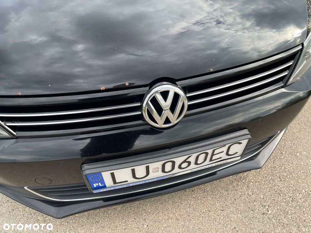 Volkswagen Jetta 2.0 TDI Highline - 21