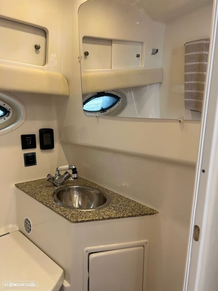 Monterey 315 Sport Cruiser - 24