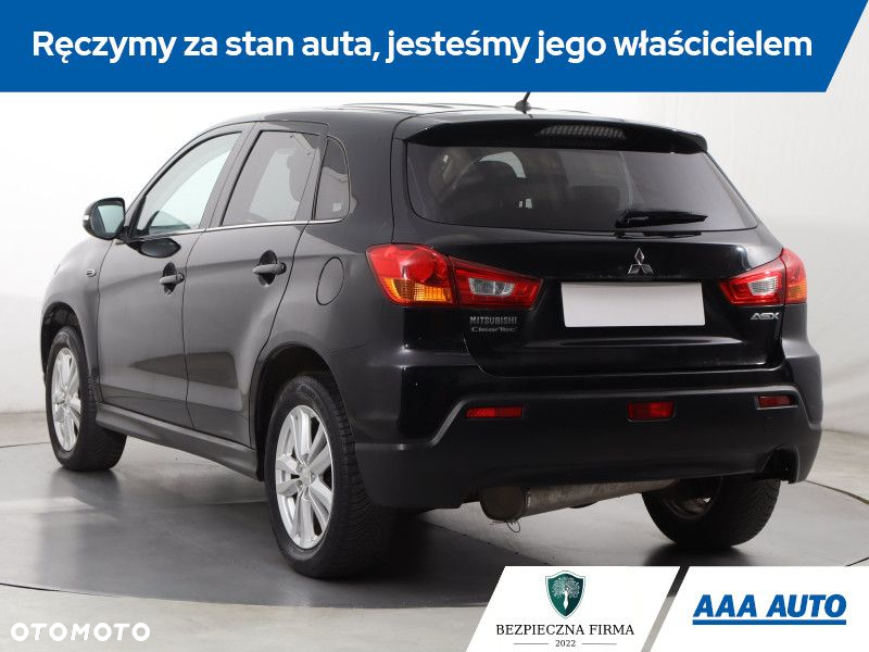 Mitsubishi ASX - 5