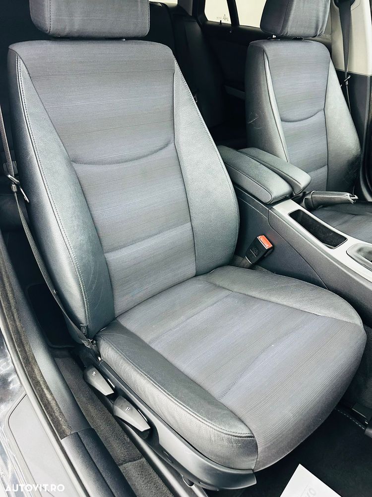 BMW Seria 3 318d DPF Edition Exclusive - 19