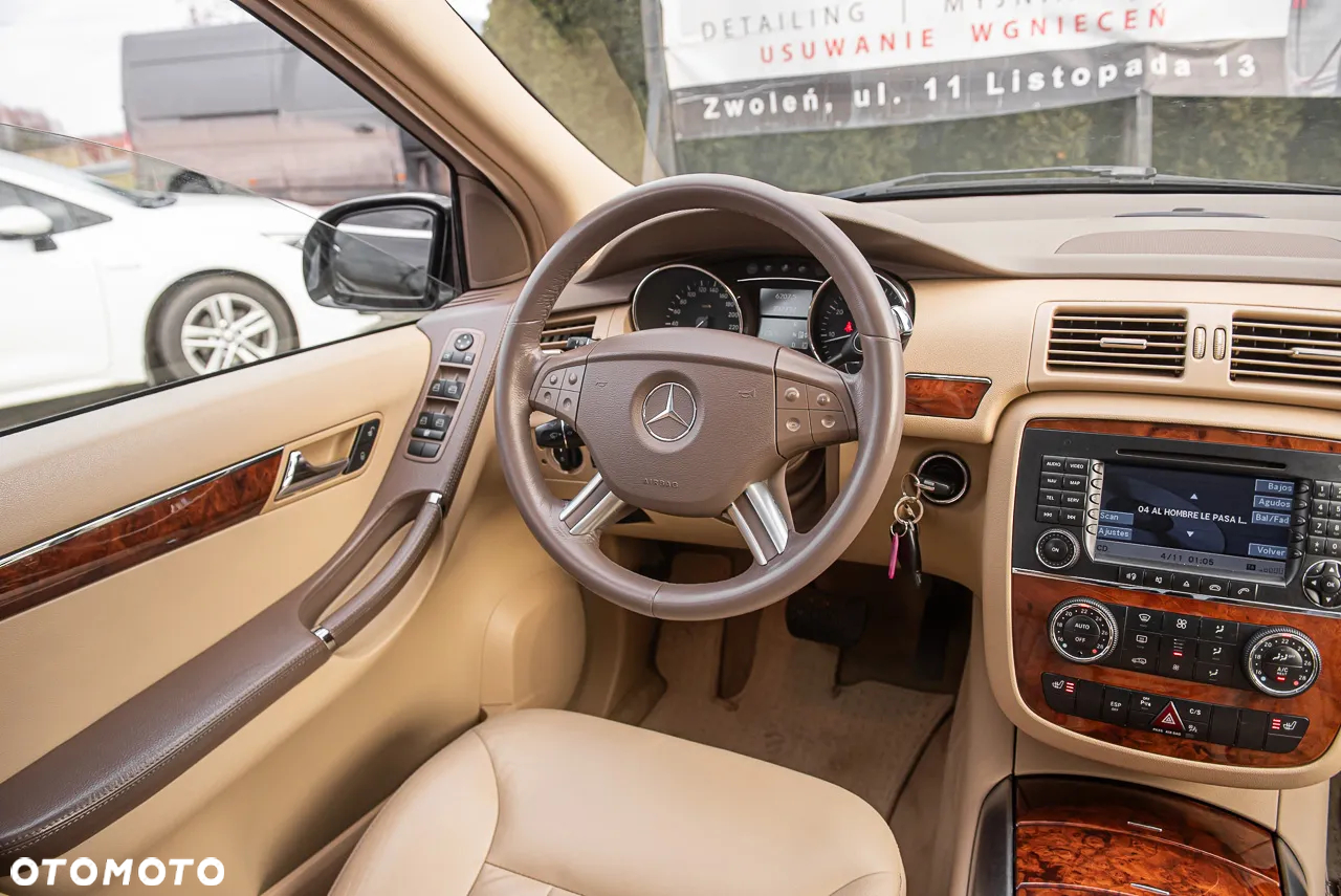 Mercedes-Benz Klasa R 350 4Matic 7G-TRONIC Grand Edition - 26