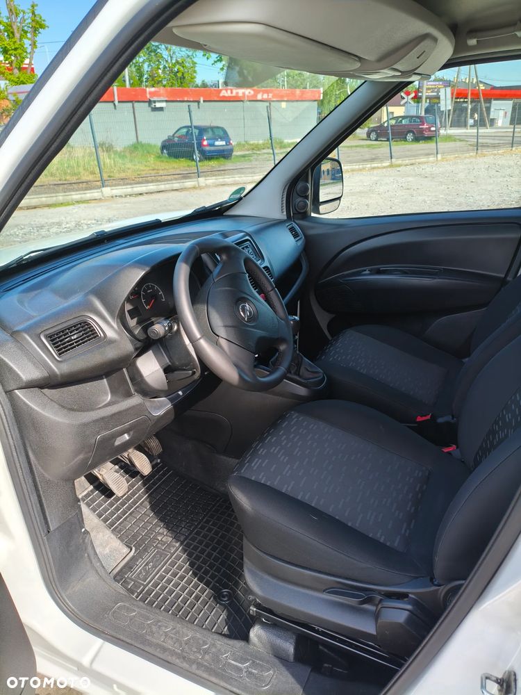 Opel COMBO D-VAN !!! Jak NOWY!! Maxi L2H1 !! 100% PEWNY!!! - 17