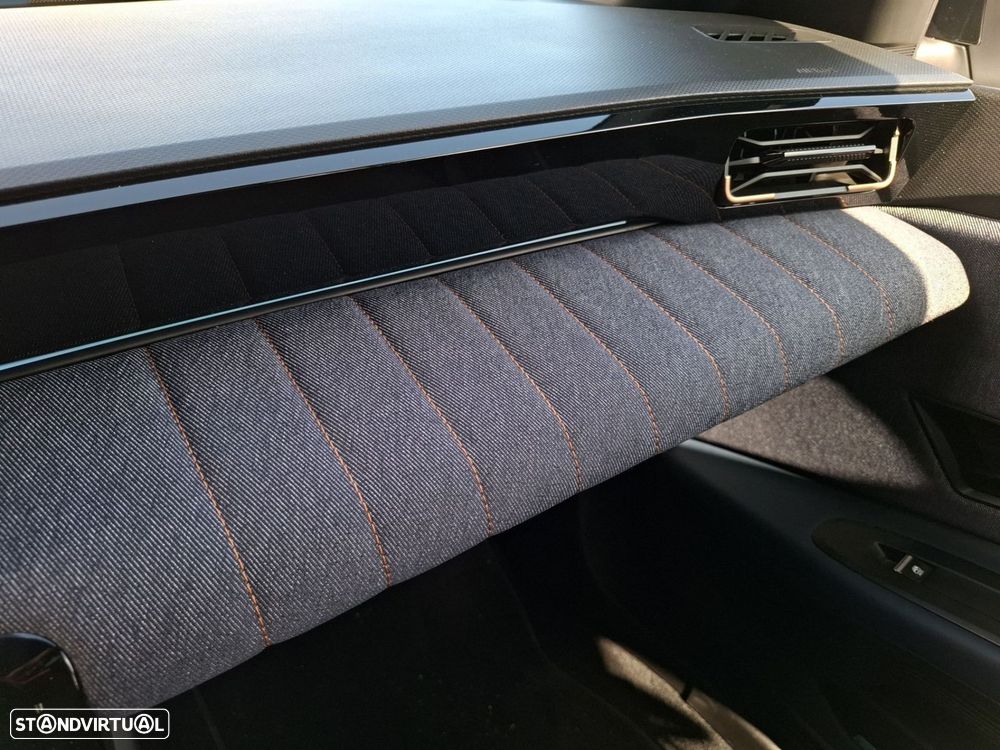 Renault 4 E-Tech 52 kWh Techno Autonomia Conforto - 23