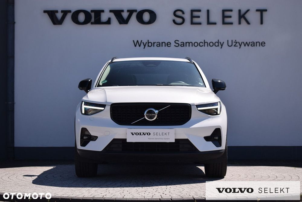 Volvo XC 40 - 3