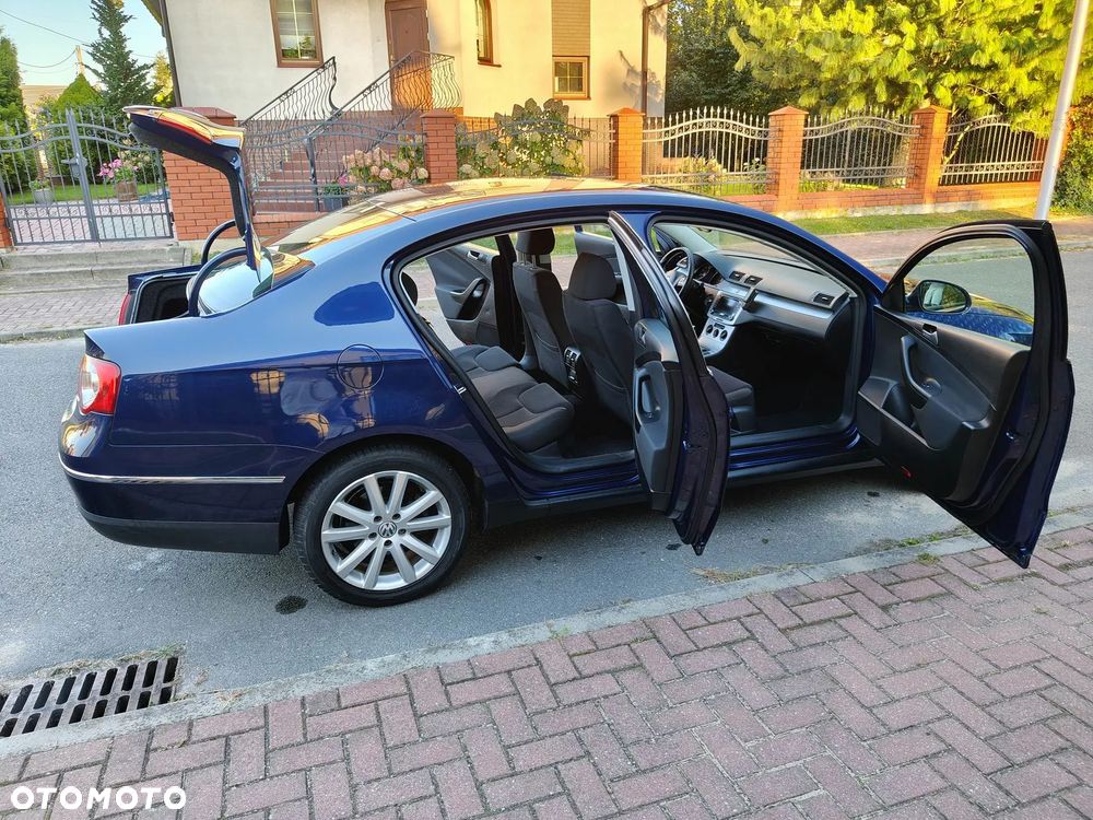 Volkswagen Passat 2.0 TSI Comfortline - 13