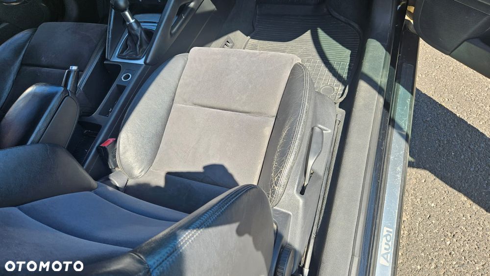 Audi A3 3-drzwiowe 1.9 TDI DPF S Line Sportpaket plus - 7
