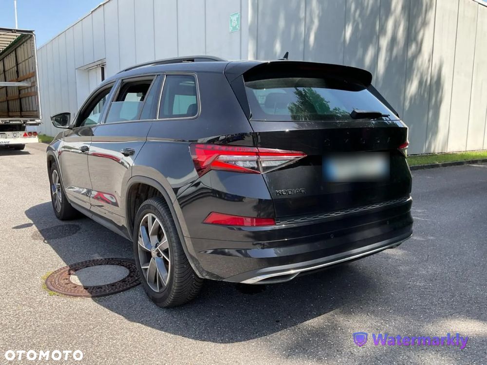 Skoda Kodiaq 2.0 TDI 4x4 DSG Sportline - 4