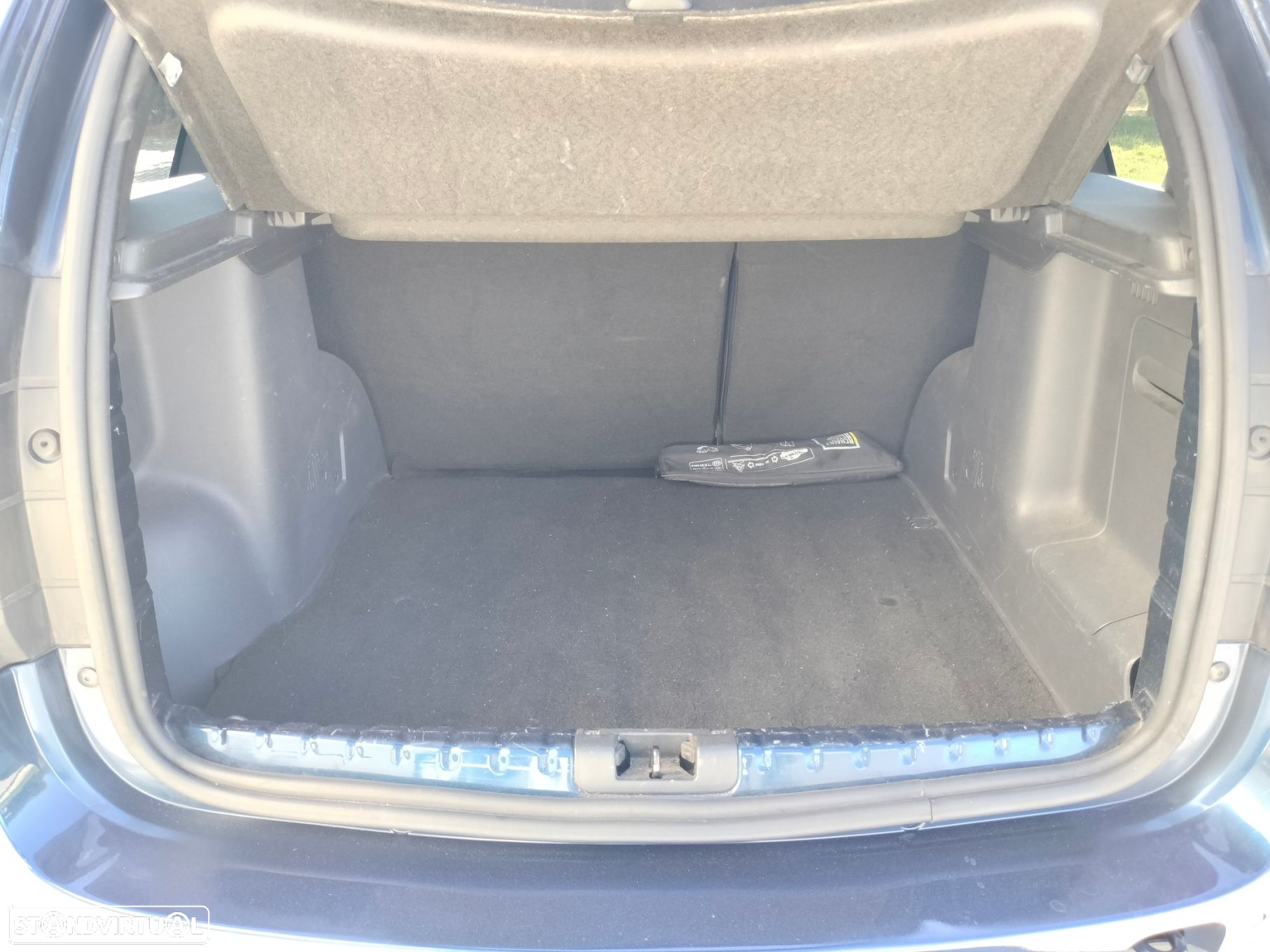 Dacia Duster 1.5 dCi Prestige - 23