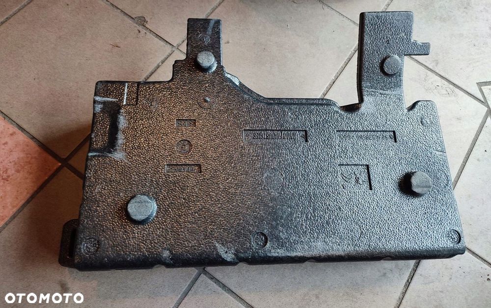 NOWY Wkład bagażnika schowek styropian 9818867680 9834338580 Peugeot 2008 2 - 3