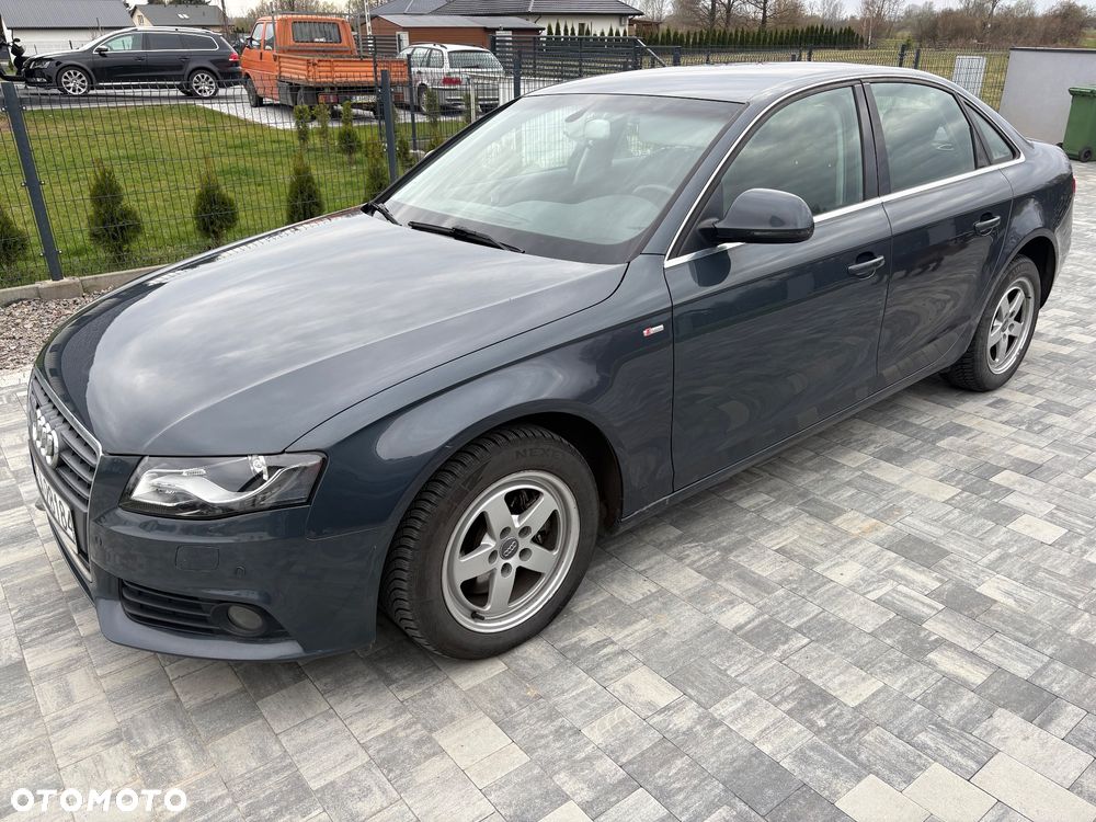 Audi A4 Limousine 2.0 TDI - 6