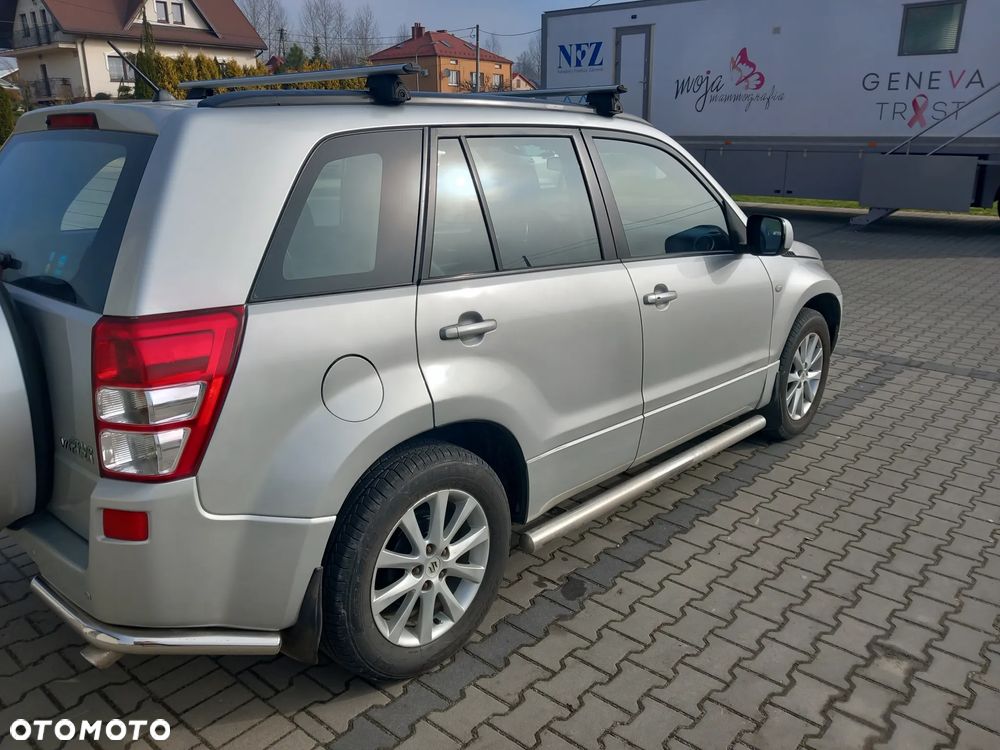 Suzuki Grand Vitara - 3