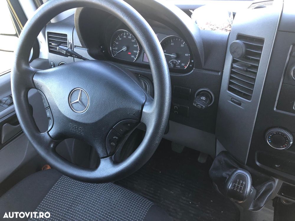 Mercedes-Benz Sprinter - 7
