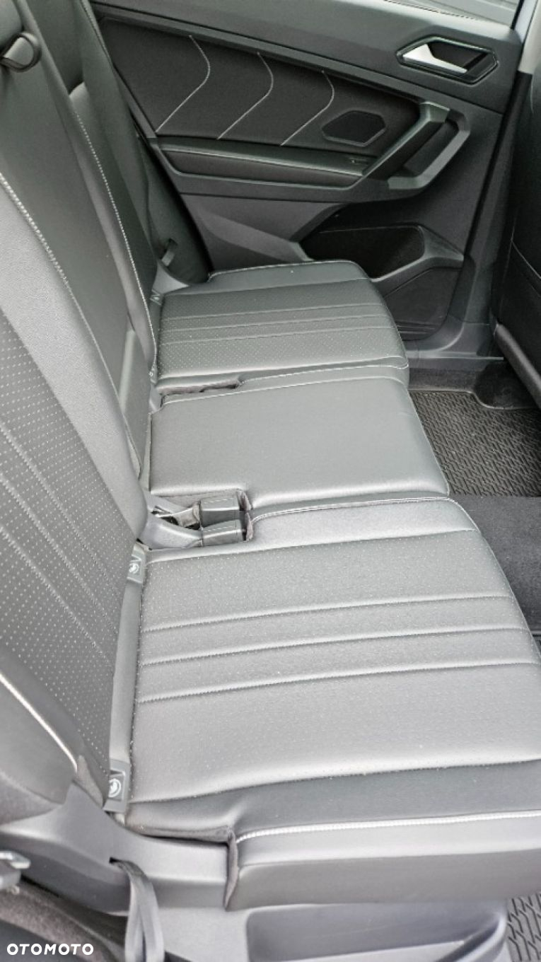 Volkswagen Tiguan - 31