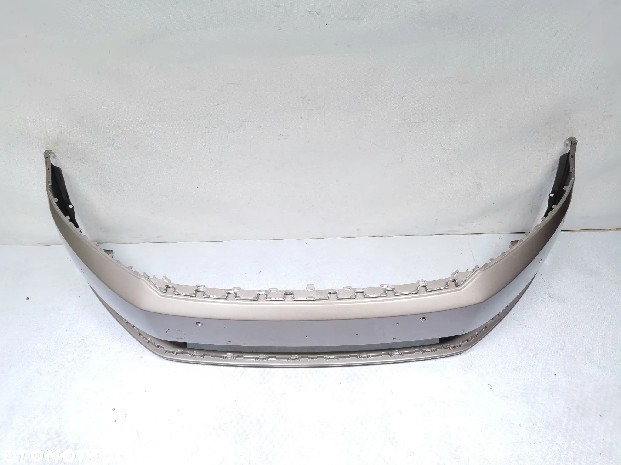 Zderzak Przód Przedni VOLKSWAGEN PASSAT B7 3AA kod lak LA8X 10-15 - 4
