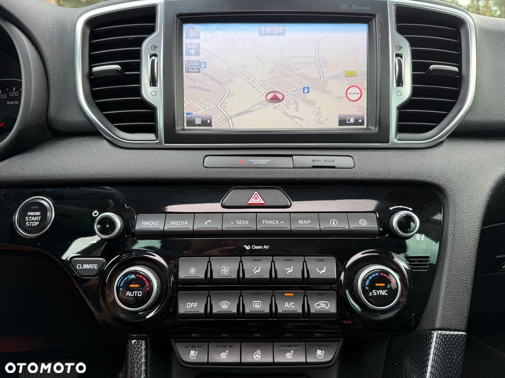 Kia Sportage 2,0 CRDI AWD Platinum - 24